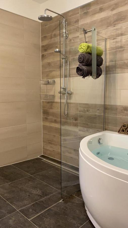 Stadtvilla Intzeplatz - Apartment Borkum Remscheid Dış mekan fotoğraf