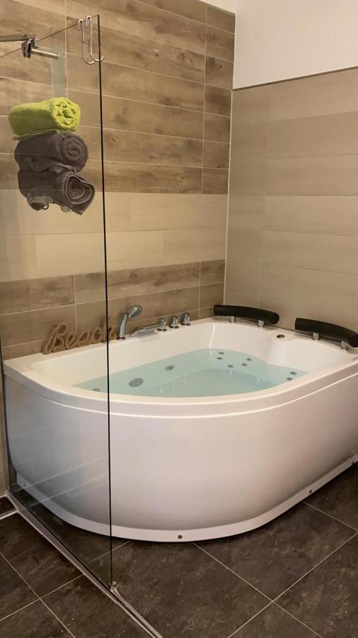 Stadtvilla Intzeplatz - Apartment Borkum Remscheid Dış mekan fotoğraf