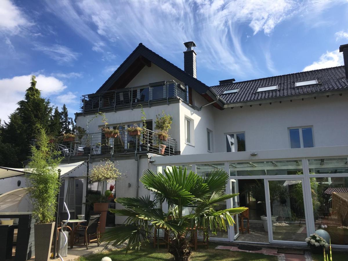 Stadtvilla Intzeplatz - Apartment Borkum Remscheid Dış mekan fotoğraf